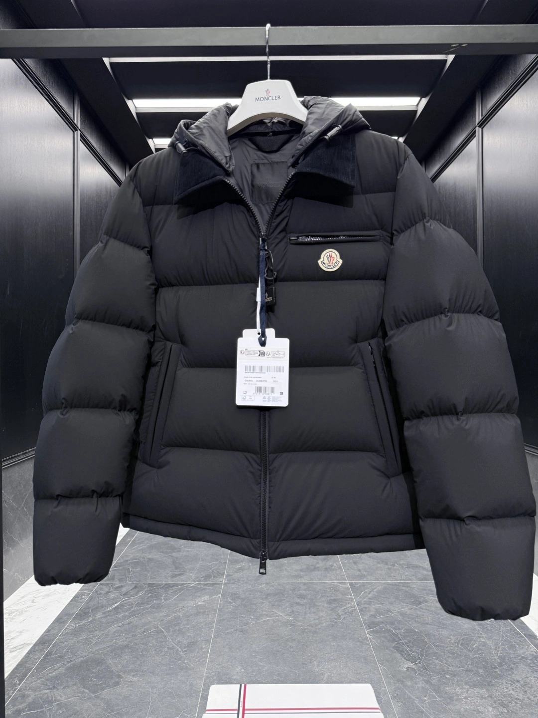 wg.luxury-- 7o9385r Down jacket Nylon laqué item: E-F501J1503H